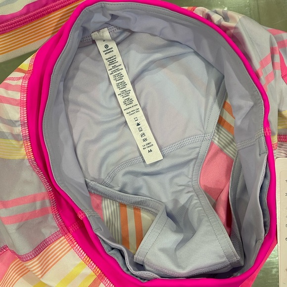 NWT lululemon speed shorts striped pink 2 lululemon sports bra 6 price is firm - Picture 6 of 12